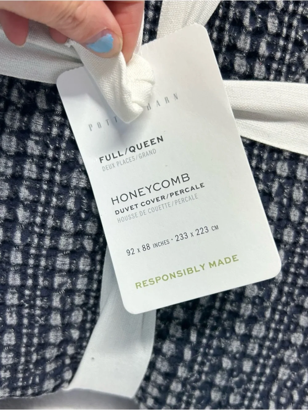 Pottery Barn Honeycomb Duvet Full / Queen + 2 Standard Shams Midnight Blue NWT
